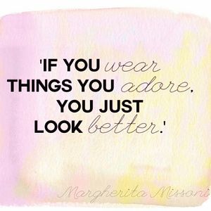 🖤Offers Considered!